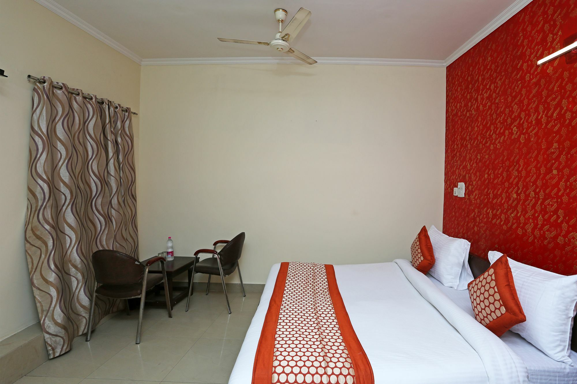 Hotel Aero Look Új-Delhi Kültér fotó