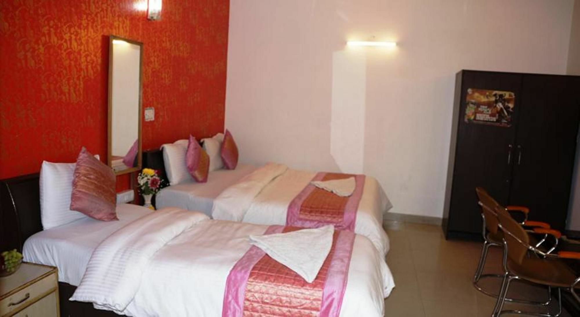 Hotel Aero Look Új-Delhi Kültér fotó