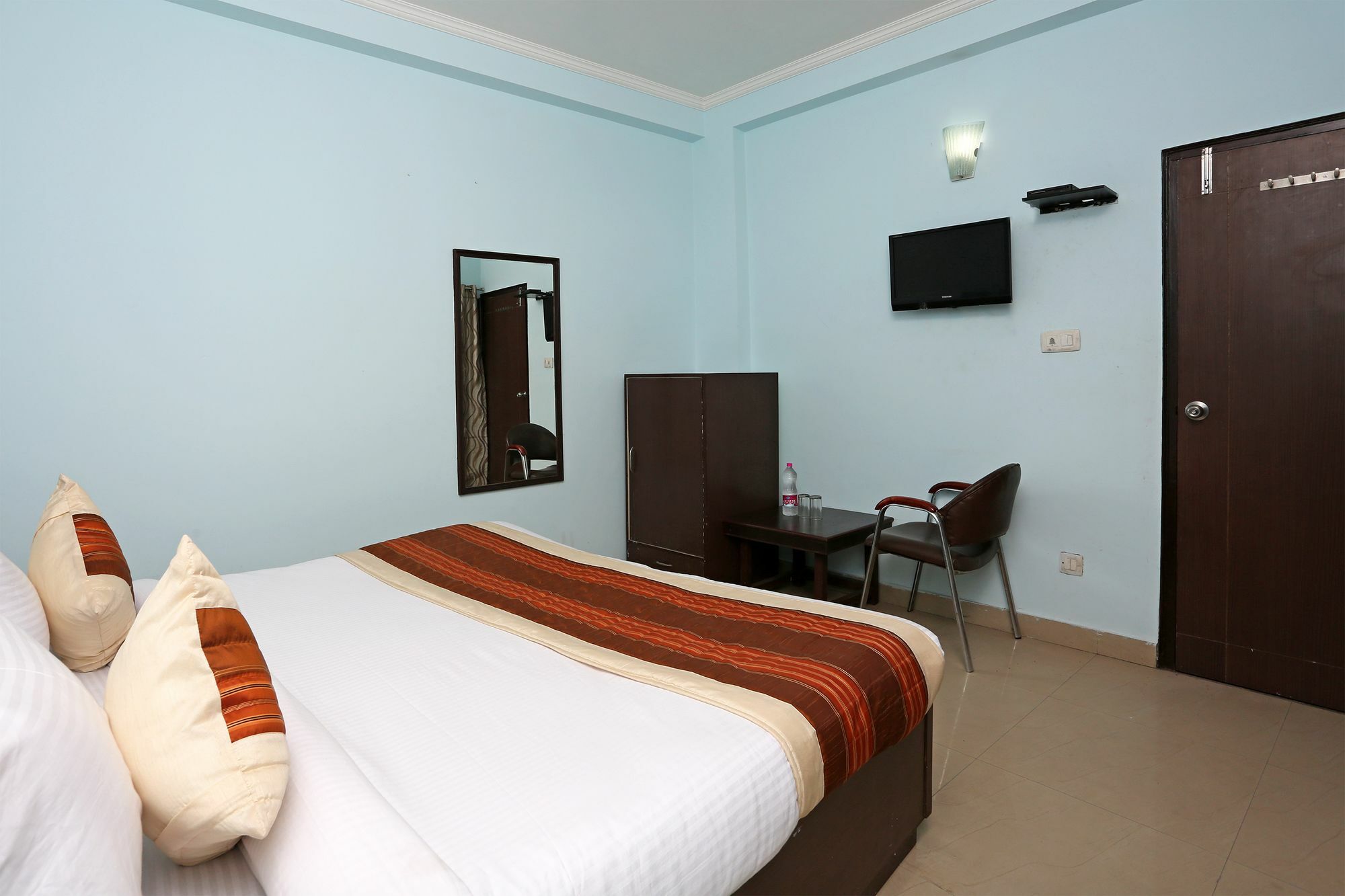 Hotel Aero Look Új-Delhi Kültér fotó